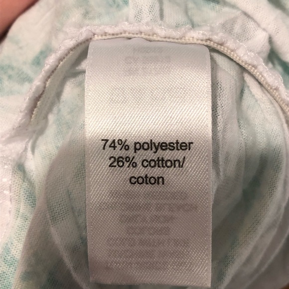 🍃 Pretty Maurice’s Top 🍃 - Picture 6 of 7